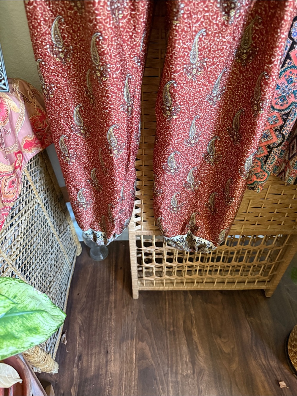 Super cute BoHo, gypsy high waisted pants - Picture 4 of 5